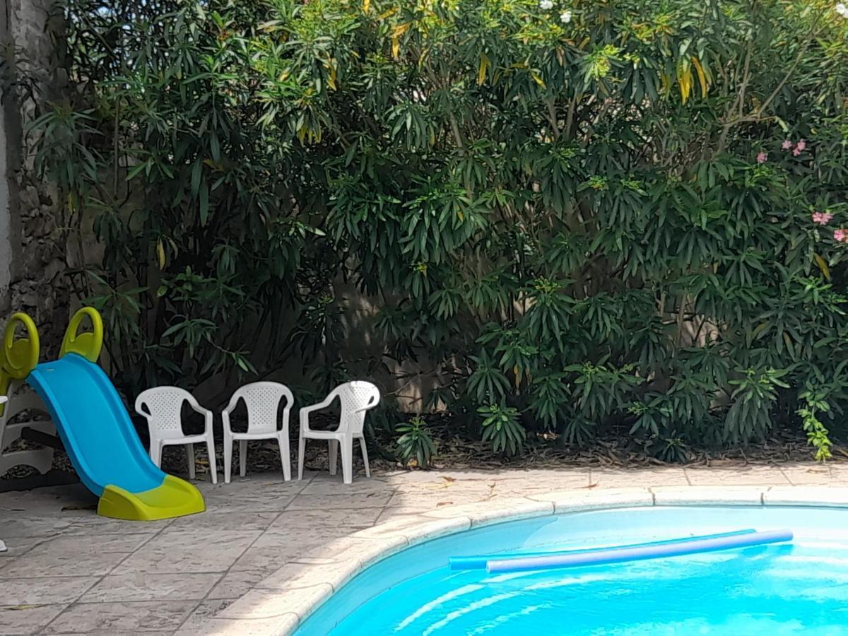 Le Gite De Sainte Valiere Piscine Et Spa Ngoại thất bức ảnh