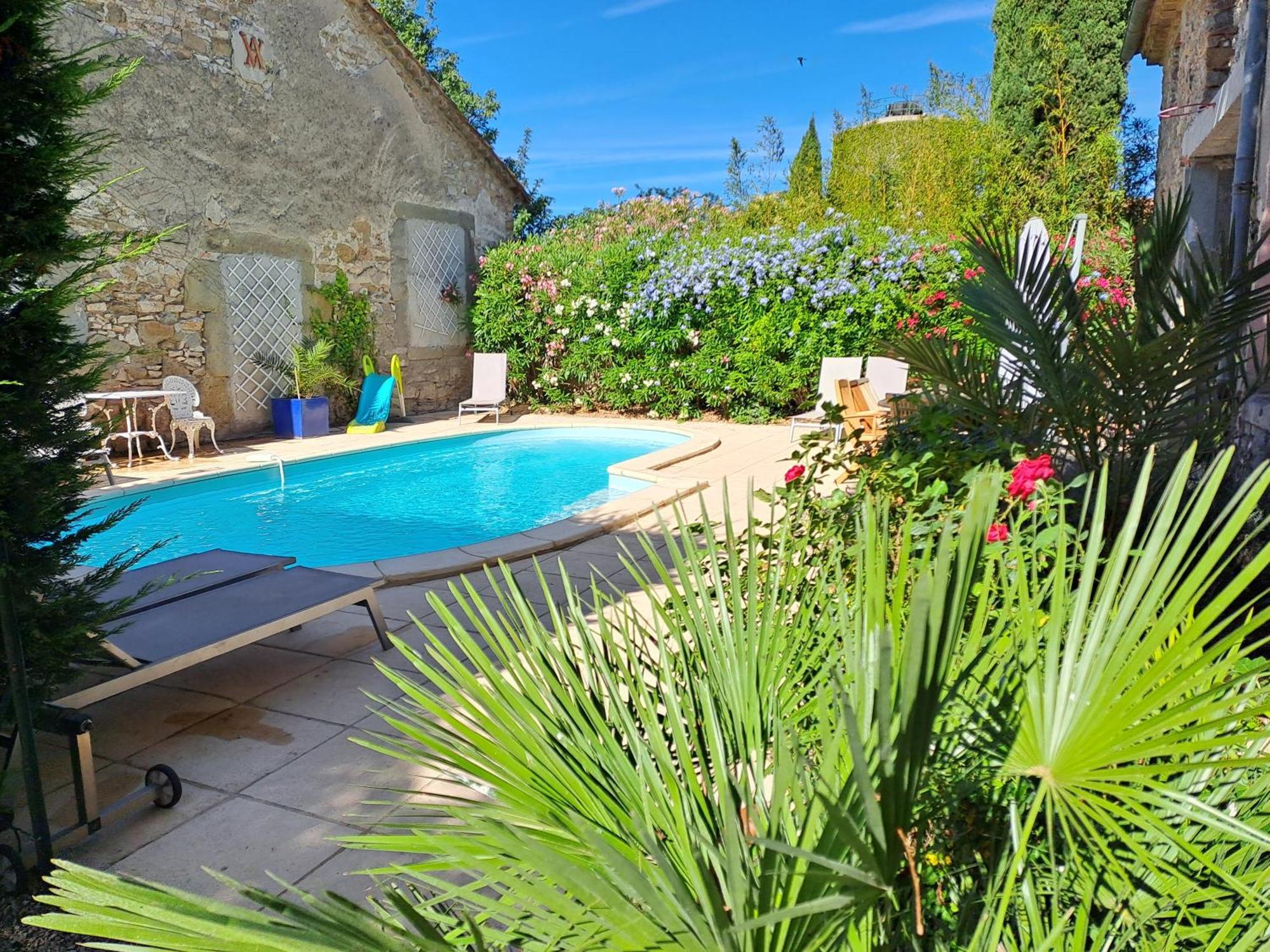 Le Gite De Sainte Valiere Piscine Et Spa Ngoại thất bức ảnh